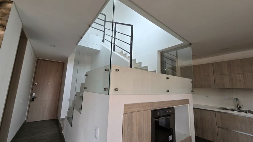 Apartamento de 2 alcobas en venta en Santa Barbara, Bogotá, 123 m² · foto 14 de 20