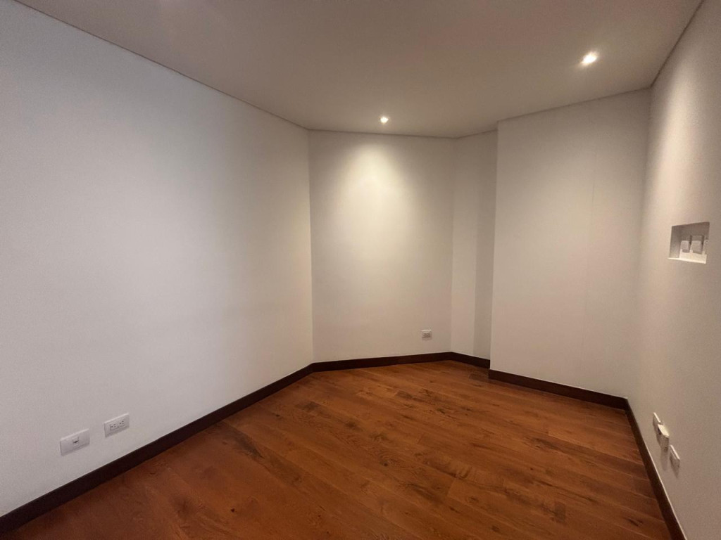 Apartamento en venta en Santa Paula, Bogotá · foto 9 de 24