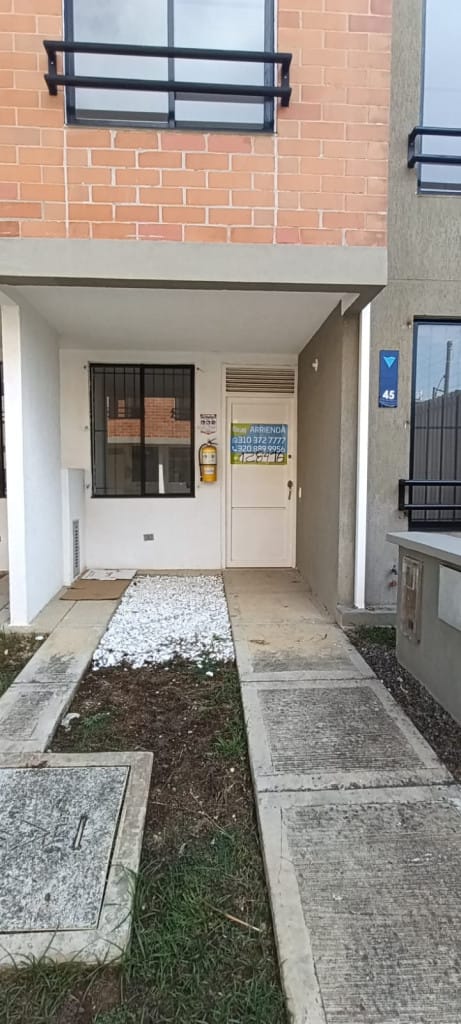 Casa de 3 alcobas en arriendo en Alfaguara, Jamundí, 82 m² · foto 3 de 24