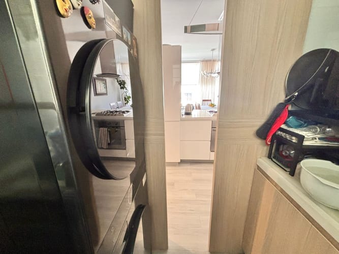Apartamento de 1 alcoba en arriendo en Chicó Reservado, Bogotá, 74 m² · foto 8 de 10