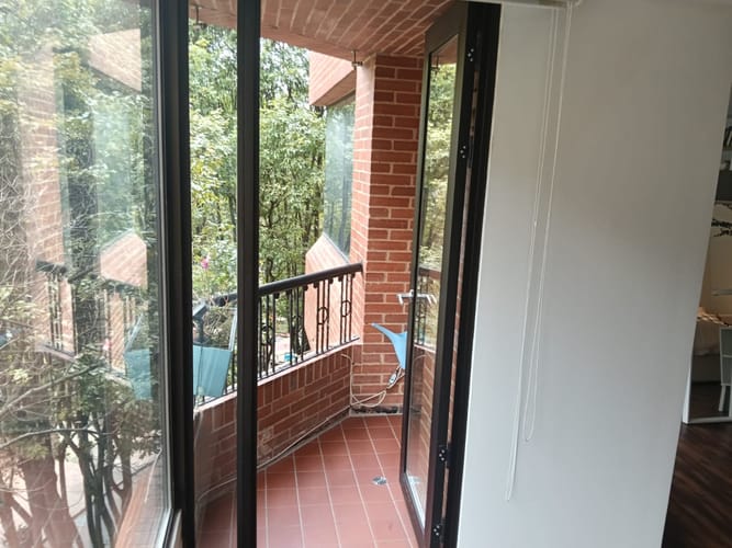 Apartamento de 3 alcobas en venta en Los Rosales, Bogotá, 250 m² · foto 3 de 20