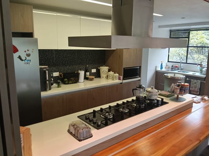 Apartamento de 3 alcobas en venta en Los Rosales, Bogotá, 250 m² · foto 5 de 20