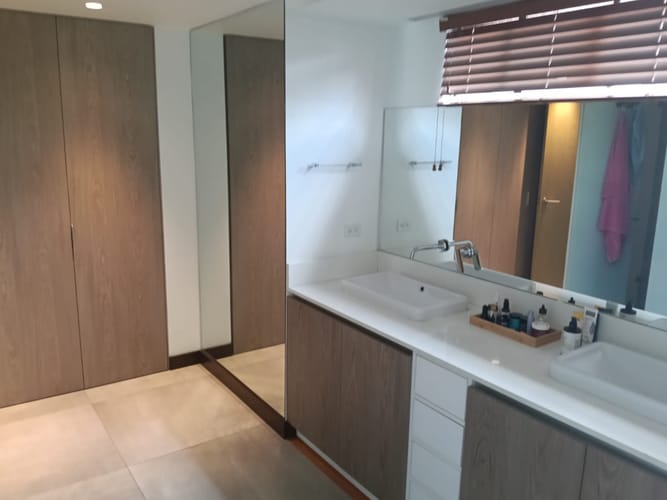 Apartamento de 3 alcobas en venta en Los Rosales, Bogotá, 250 m² · foto 17 de 20