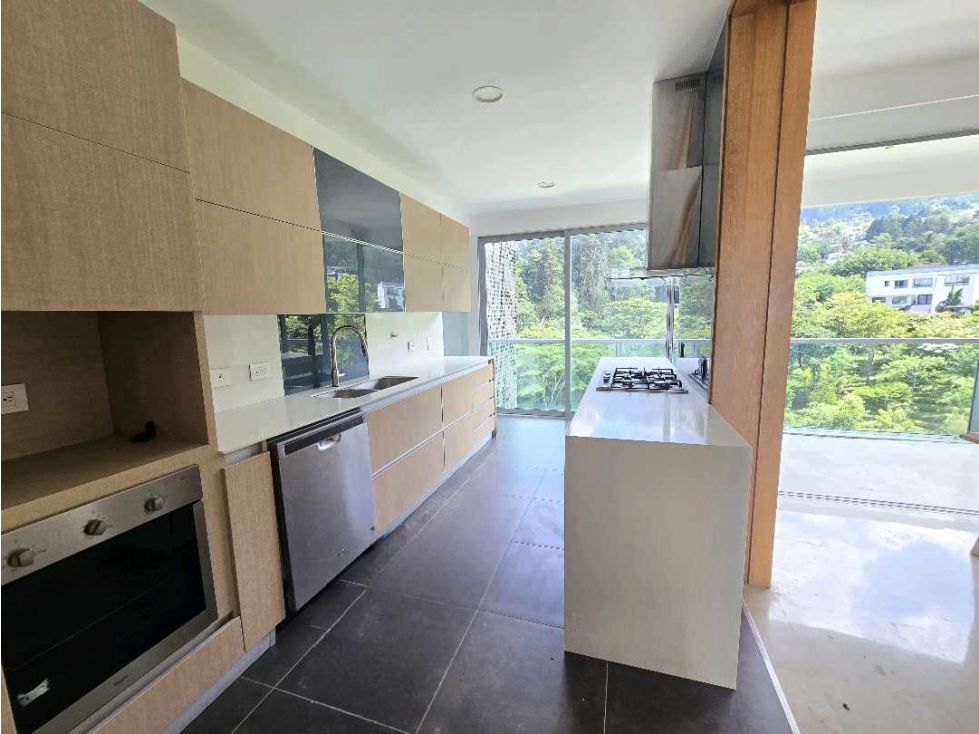 Apartamento en venta en Los Balsos, Medellín · foto 13 de 24