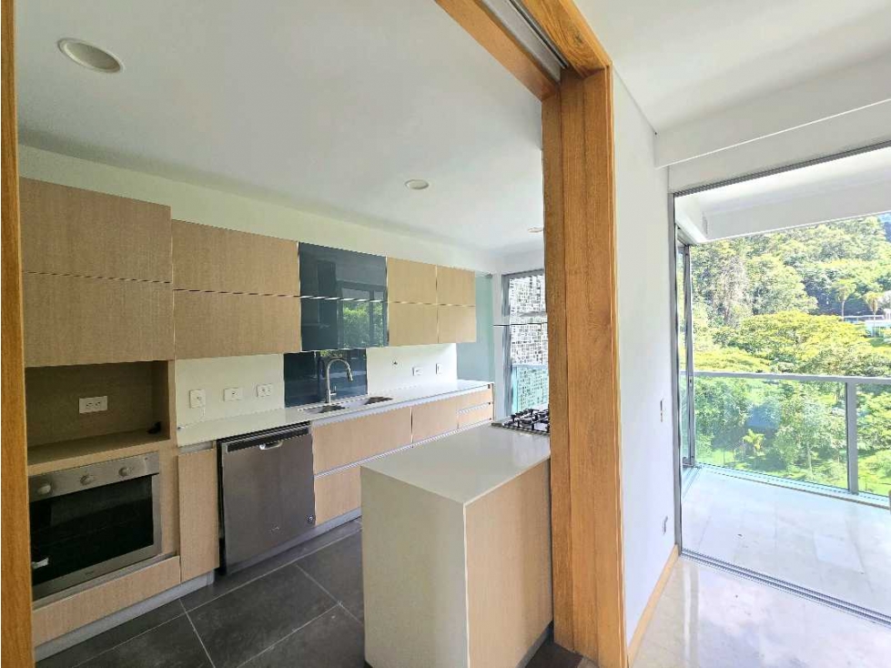 Apartamento en venta en Los Balsos, Medellín · foto 17 de 24