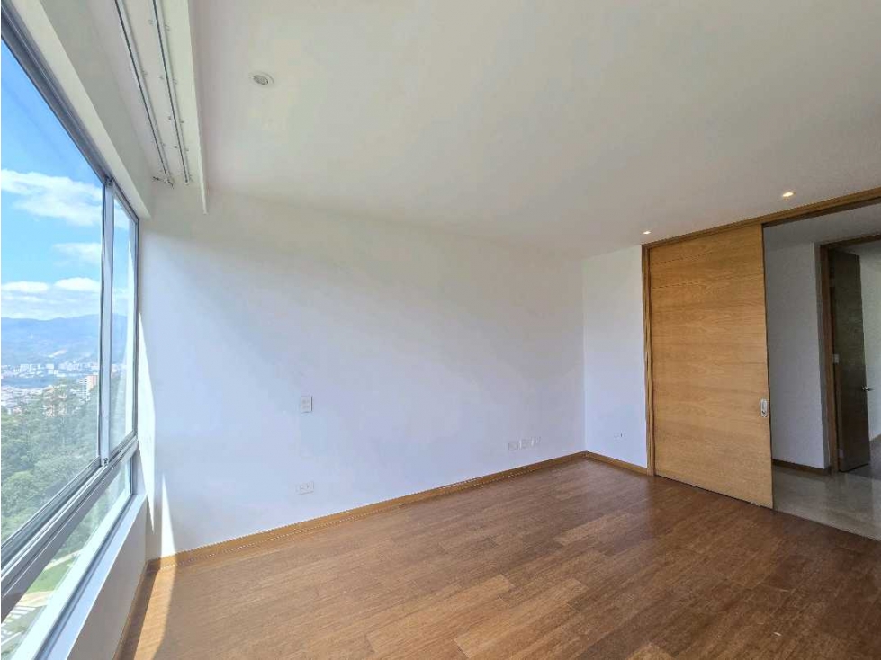 Apartamento en venta en Los Balsos, Medellín · foto 24 de 24