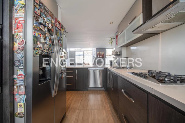 Casa de 4 alcobas en venta en Sotileza, Bogotá, 257 m² · foto 5 de 16