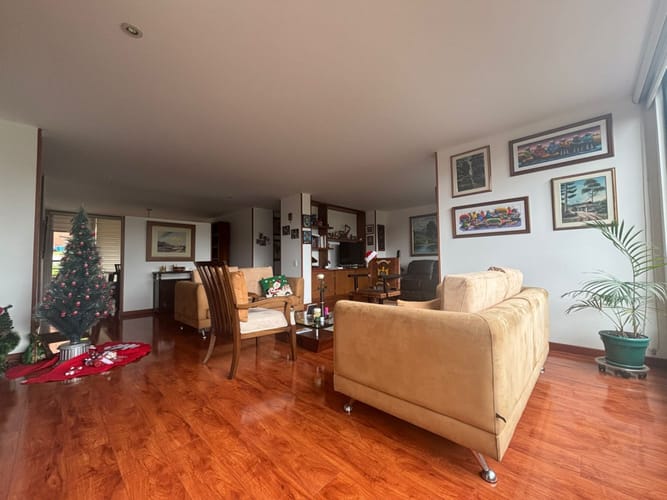 Apartamento en venta en Cerros De Suba, Bogotá · foto 4 de 24