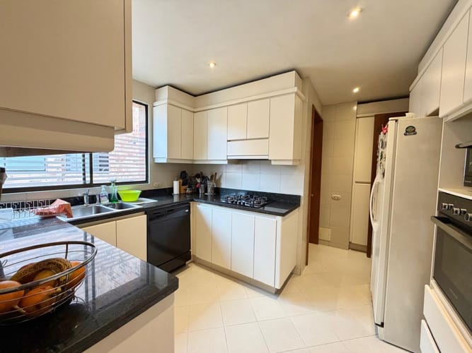 Apartamento en venta en Chico Norte, Bogotá · foto 7 de 21