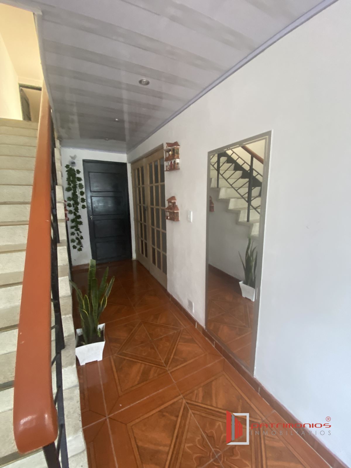 Casa en venta en Eduardo Santos, Bogotá · foto 4 de 24