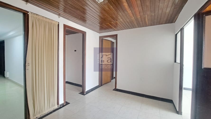 Oficina en arriendo en Garcia Rovira, Bucaramanga, 43 m² · foto 3 de 10