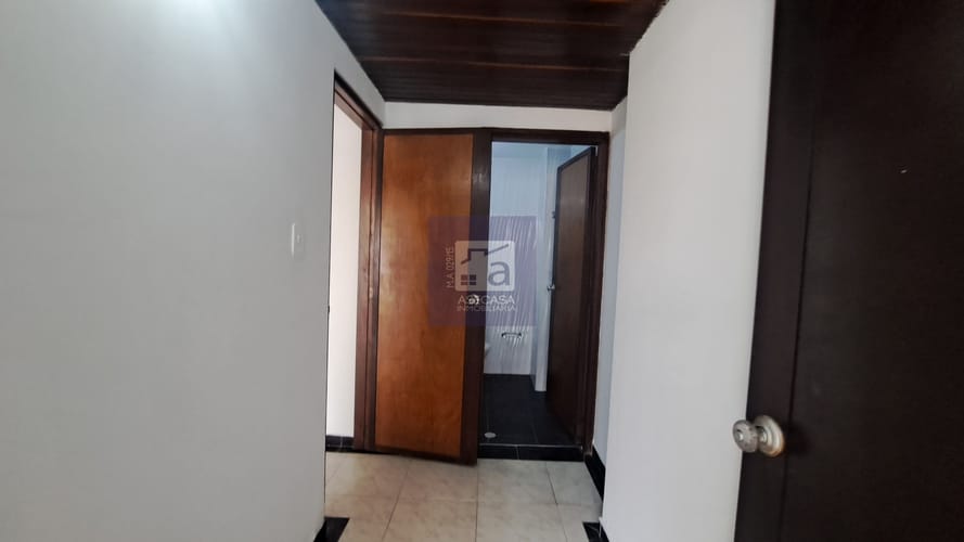Oficina en arriendo en Garcia Rovira, Bucaramanga, 43 m² · foto 7 de 10