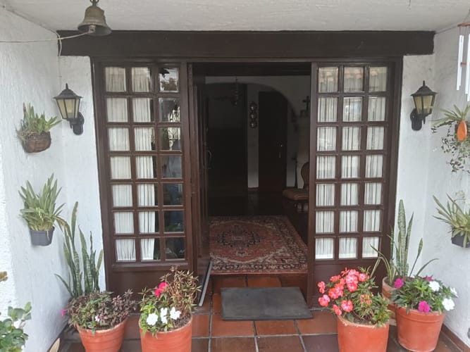 Casa de 5 alcobas en venta en Niza Norte, Bogotá, 309 m² · foto 6 de 24