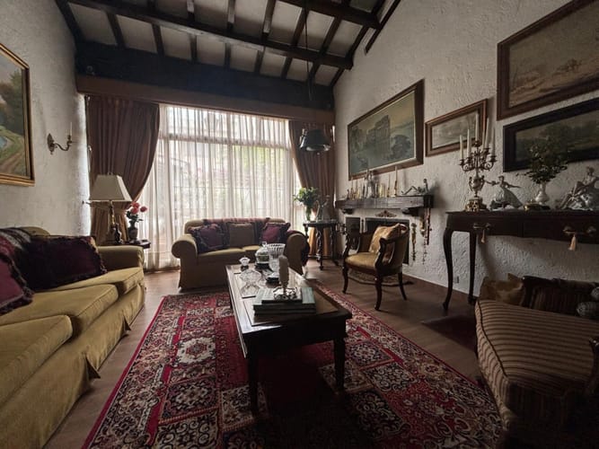 Casa de 5 alcobas en venta en Niza Norte, Bogotá, 309 m² · foto 9 de 24