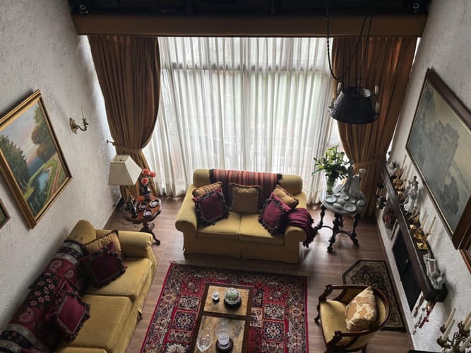 Casa de 5 alcobas en venta en Niza Norte, Bogotá, 309 m² · foto 10 de 24