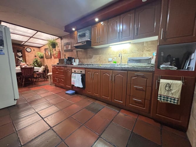 Casa de 5 alcobas en venta en Niza Norte, Bogotá, 309 m² · foto 15 de 24