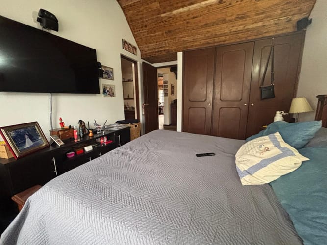 Casa de 5 alcobas en venta en Niza Norte, Bogotá, 309 m² · foto 23 de 24