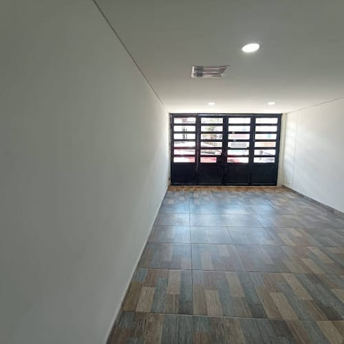 Local en arriendo en Colombia, Soacha, 25 m² · foto 13 de 20
