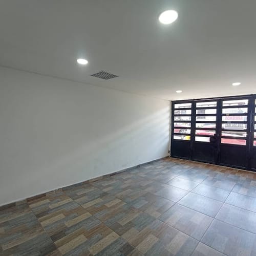Local en arriendo en Colombia, Soacha, 25 m² · foto 16 de 20