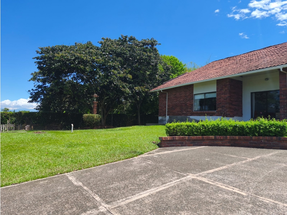 Casa en venta en Cerritos, Pereira · foto 3 de 24