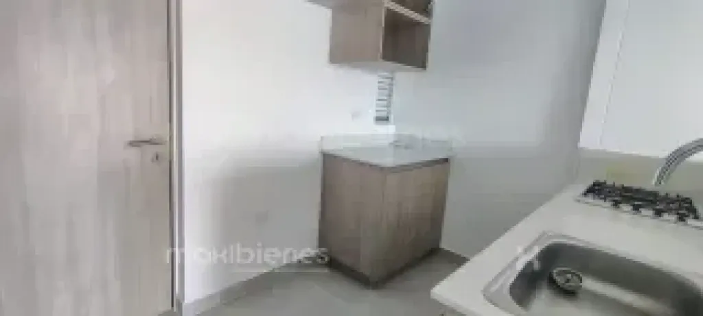 Apartamento de 3 alcobas en arriendo en Alcaravanes, Marinilla, 55 m² · foto 6 de 13