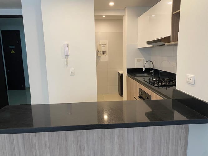 Apartamento en venta en Santa Barbara Occidental, Bogotá · foto 7 de 19