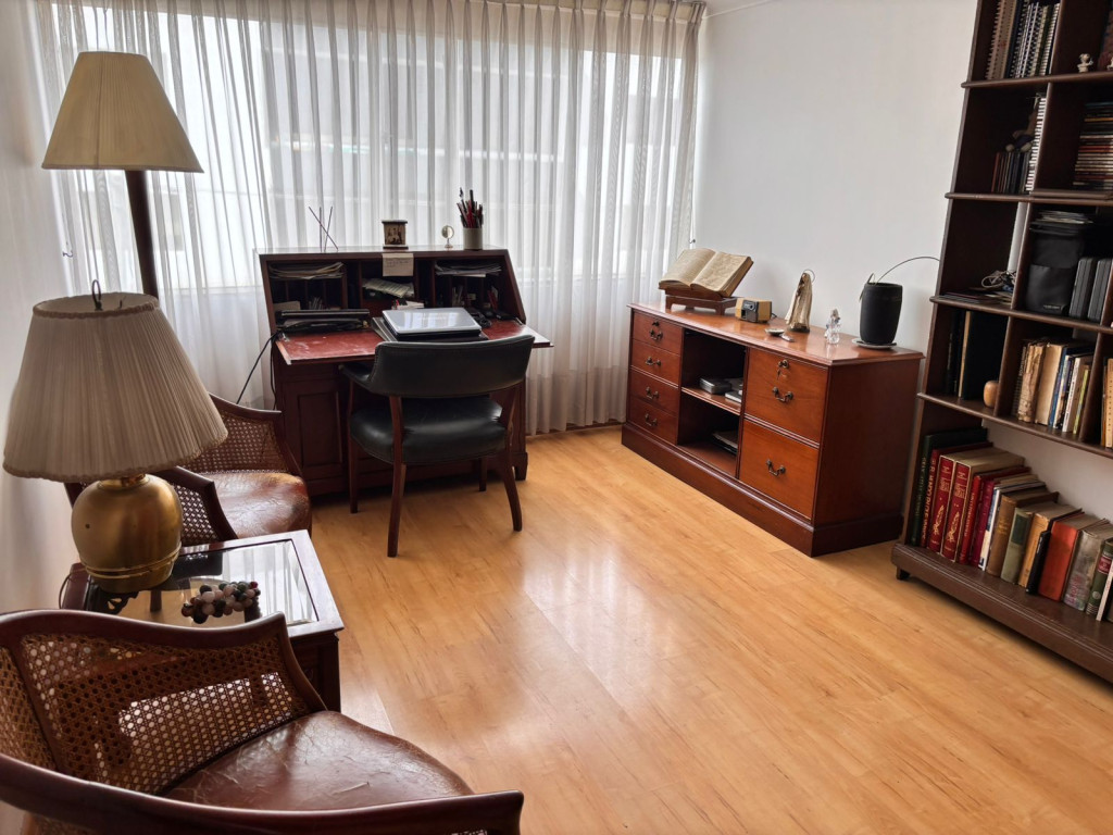 Apartamento en venta en Santa Barbara Central, Bogotá · foto 5 de 16