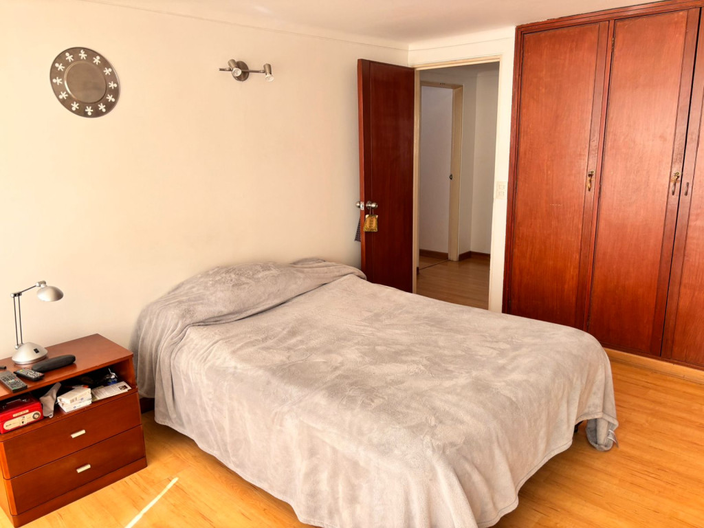 Apartamento en venta en Santa Barbara Central, Bogotá · foto 6 de 16