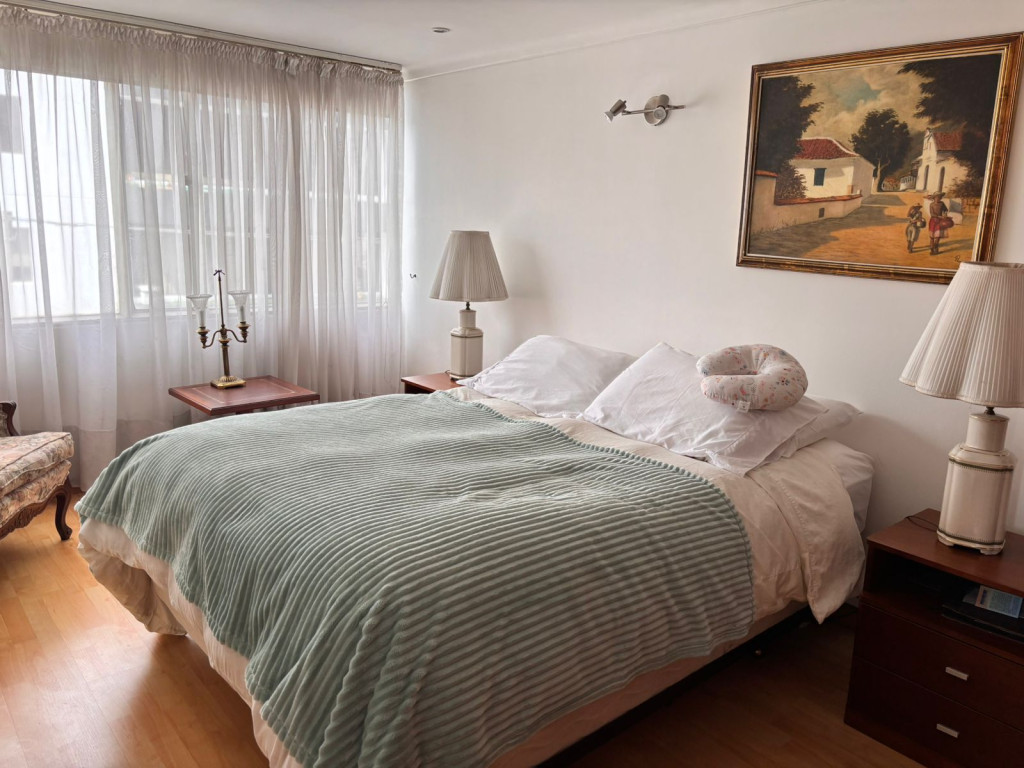 Apartamento en venta en Santa Barbara Central, Bogotá · foto 7 de 16