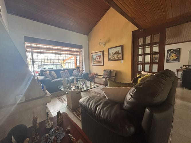 Casa de 4 alcobas en venta en Colina Campestre, Bogotá, 300 m² · foto 7 de 24