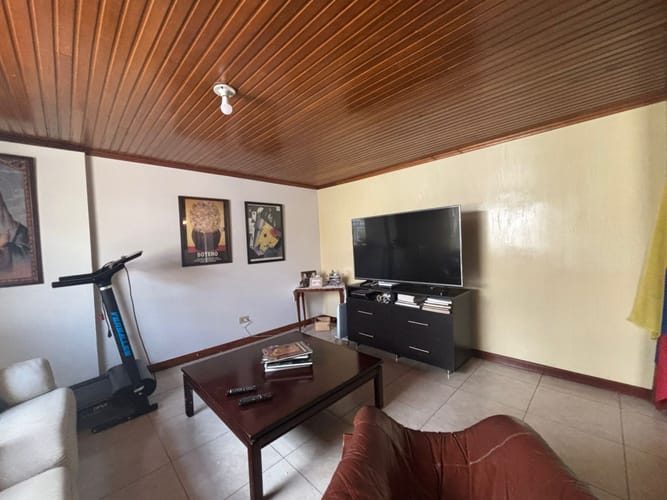 Casa de 4 alcobas en venta en Colina Campestre, Bogotá, 300 m² · foto 9 de 24