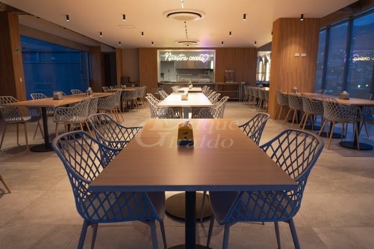 Oficina en arriendo en Laureles, Medellín, 270 m² · foto 5 de 21