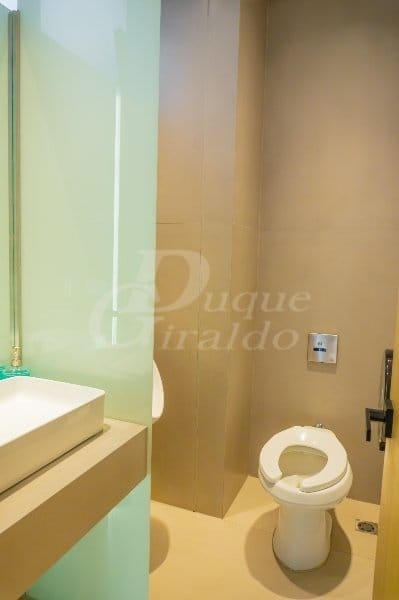 Oficina en arriendo en Laureles, Medellín, 270 m² · foto 20 de 21