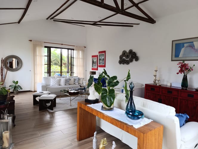 Casa de 4 alcobas en venta en Armenia, 400 m² · foto 3 de 24