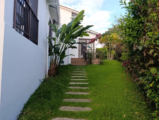 Casa de 4 alcobas en venta en Armenia, 400 m² · foto 4 de 24