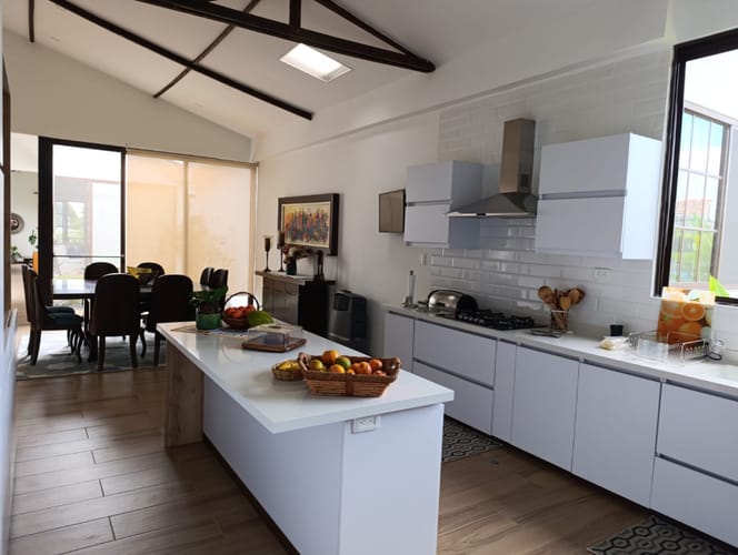 Casa de 4 alcobas en venta en Armenia, 400 m² · foto 13 de 24