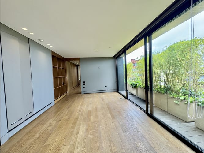 Apartamento en venta en Los Rosales, Bogotá · foto 8 de 21