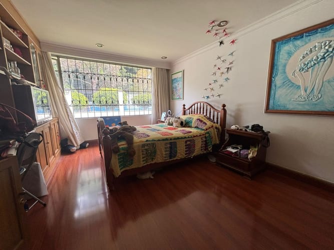 Casa de 3 alcobas en venta en Santa Barbara Alta, Bogotá, 394 m² · foto 21 de 24