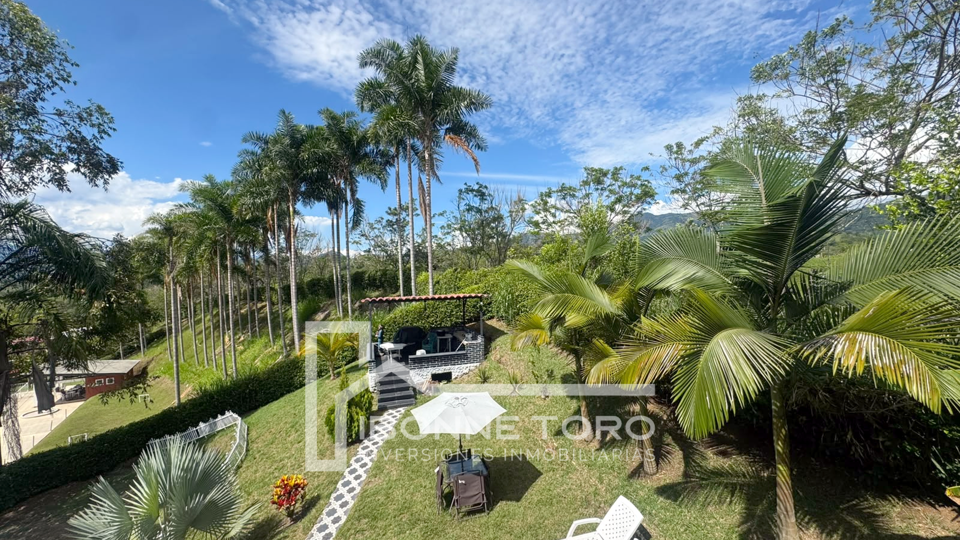 Casa en venta en Kilometro 41, Manizales · foto 11 de 13