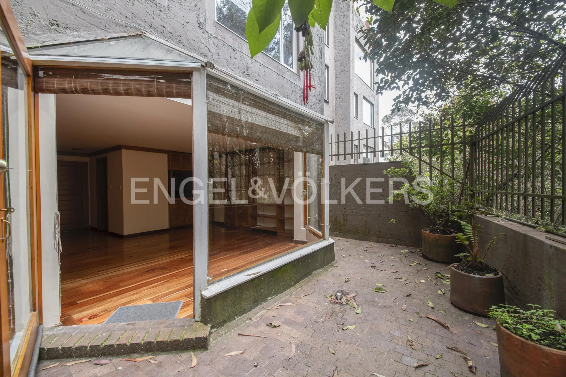 Apartamento en venta en Los Rosales, Bogotá · foto 4 de 11