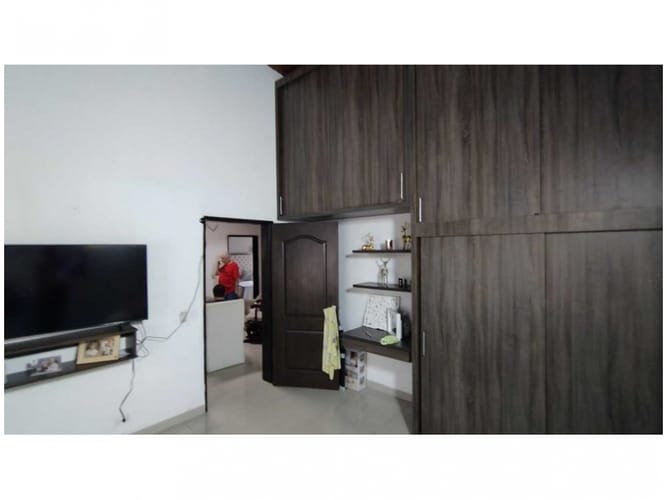 Casa en venta en La Castellana, Medellín, 630 m² · foto 12 de 20