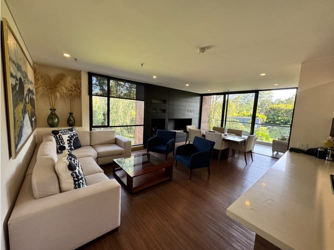Apartamento de 2 alcobas en venta en Llano Grande, Rionegro, 142 m² · foto 2 de 24