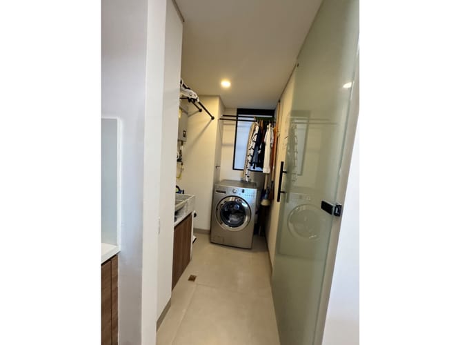 Apartamento de 2 alcobas en venta en Llano Grande, Rionegro, 142 m² · foto 12 de 24