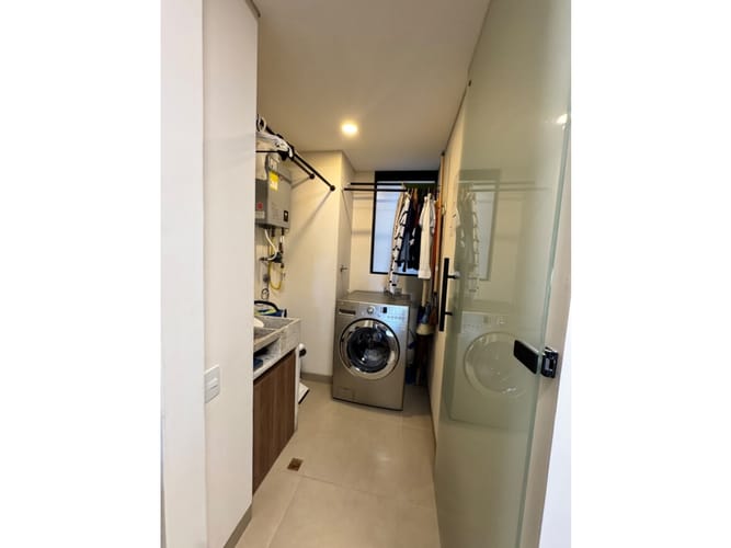 Apartamento de 2 alcobas en venta en Llano Grande, Rionegro, 142 m² · foto 22 de 24