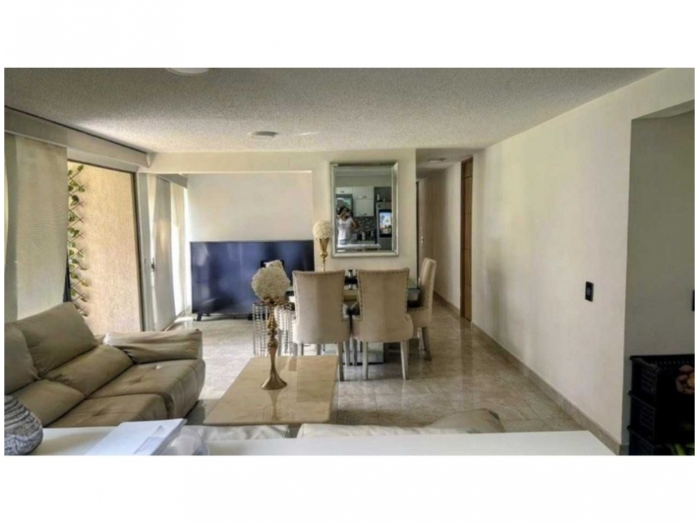 3BR Apartment in Loma de los bernal (98 m²) for Sale - 2