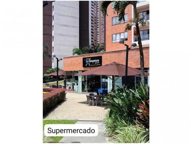 Apartaestudio en venta en Loma De Los Bernal, Medellín, 98 m² · foto 13 de 18
