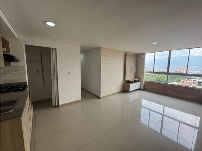 Apartamento en venta en Samaria Robles Del Sur, Itagüí · foto 4 de 12