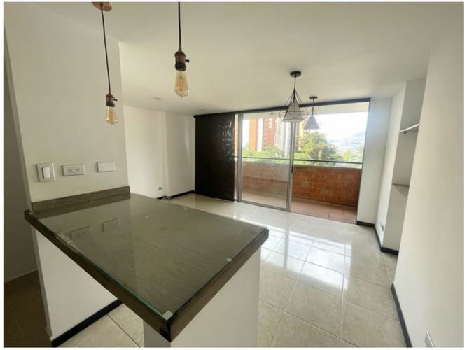 Apartamento en venta en Belen Malibu, Medellín · foto 3 de 9
