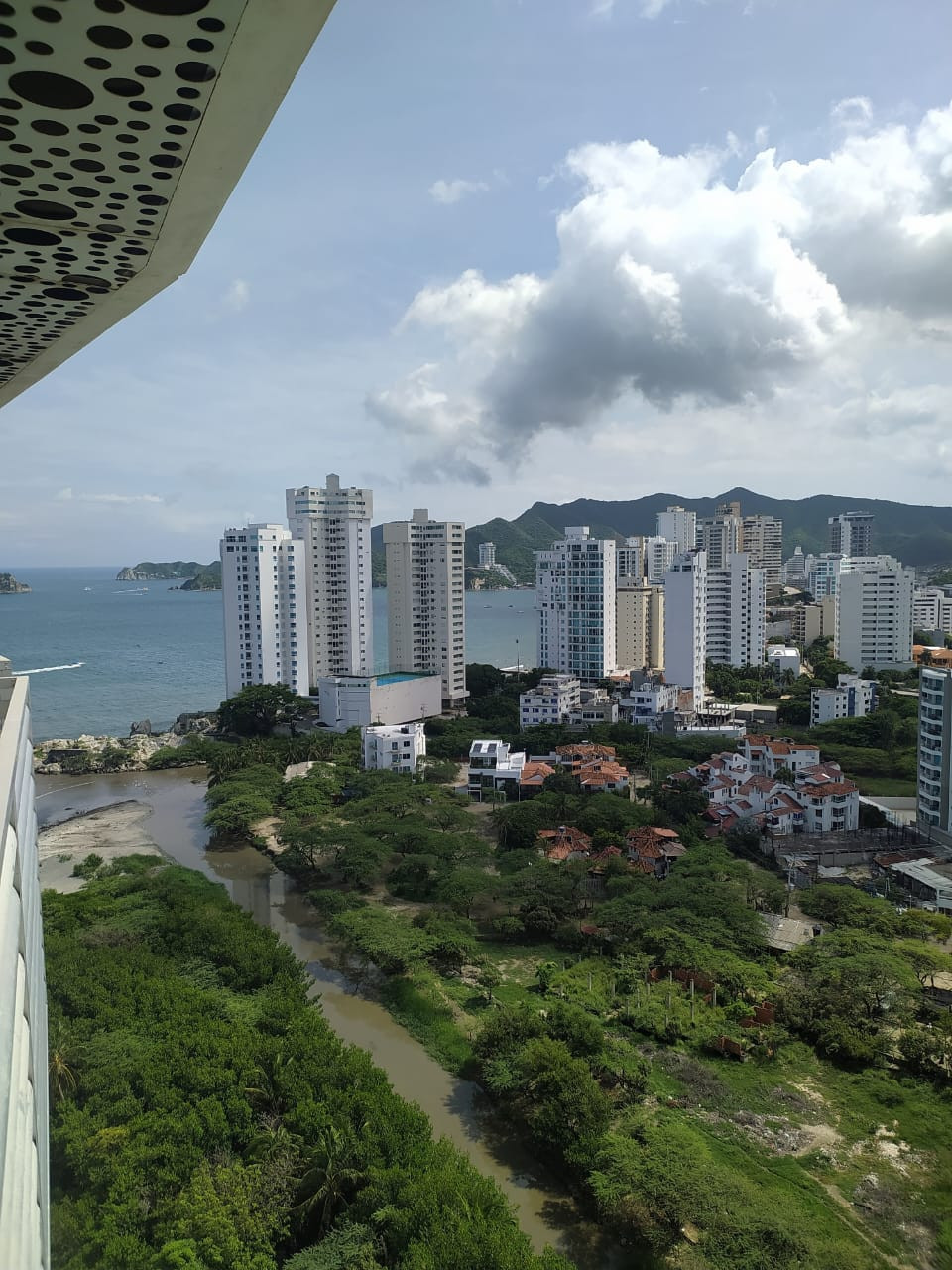 Apartamento en venta en Urbanizacion Salguero, Santa Marta · foto 12 de 24