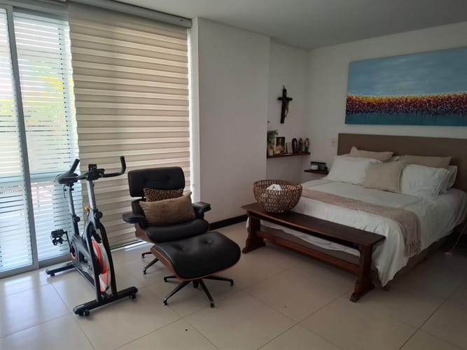 Apartamento de 3 alcobas en venta en Ciudad Jardin, Cali, 165 m² · foto 13 de 14